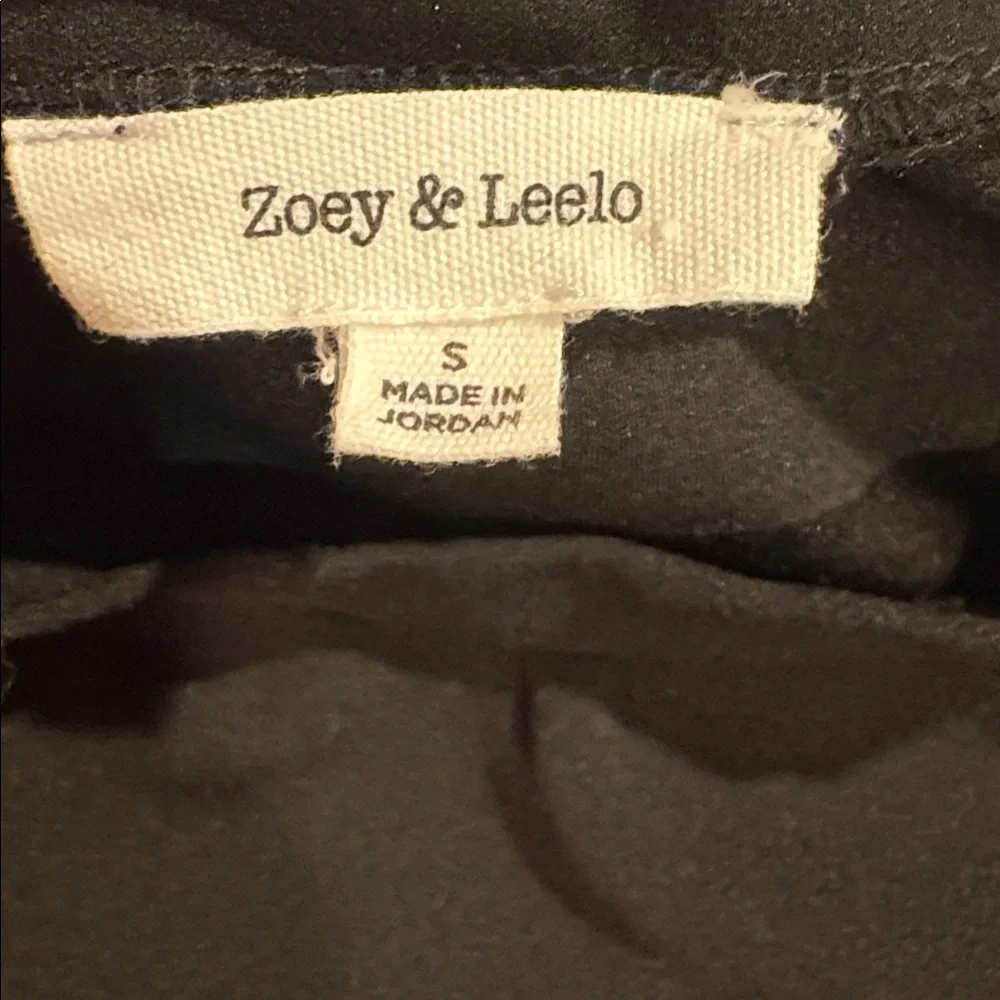 Zoey & Leelo black & white polka dot top S